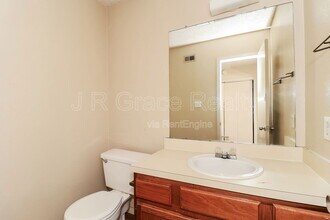 5939 Shadydell Dr in Fort Worth, TX - Building Photo - Building Photo