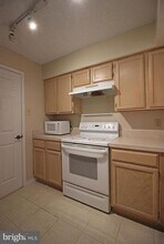 1543 Lincoln Way in McLean, VA - Building Photo - Building Photo