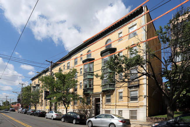 Student Housing - Newly Renovated in Philadelphia, PA - Foto de edificio - Building Photo