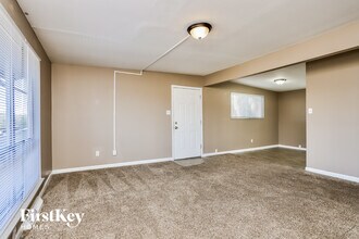 31 Delores Dr in Fenton, MO - Building Photo - Building Photo