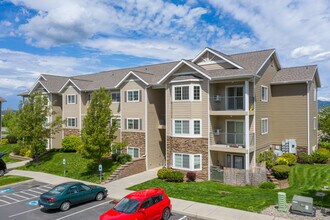 Country Vista Apartments in Liberty Lake, WA - Foto de edificio - Building Photo