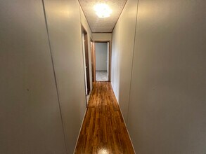 77 Peach St in Hopkinsville, KY - Foto de edificio - Building Photo