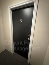 2 George St S in Kawartha Lakes, ON - Building Photo - Building Photo
