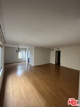 430 S Maple Dr in Beverly Hills, CA - Building Photo - Building Photo