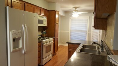 1722 Ranchview Dr in Naperville, IL - Building Photo - Building Photo