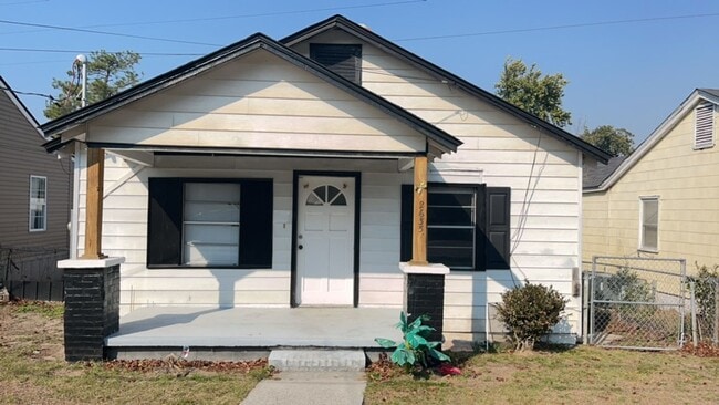 property at 2635 Royal St