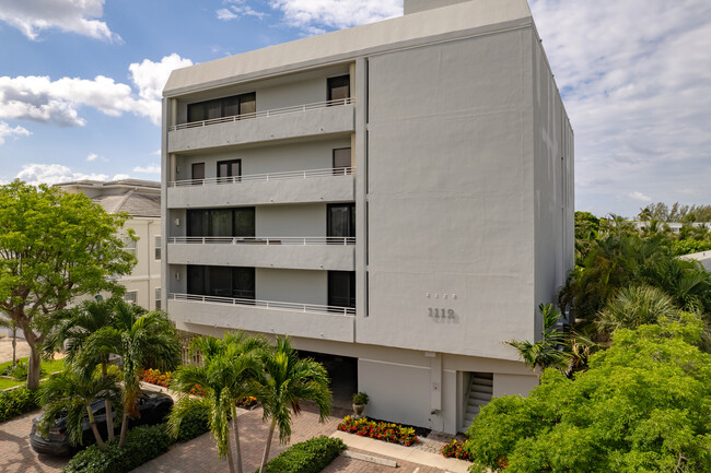 Ocean Terrace Condominium in Delray Beach, FL - Building Photo - Building Photo