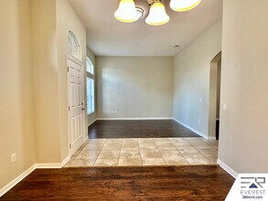 32 Pierce Ln in Palm Coast, FL - Building Photo - Building Photo