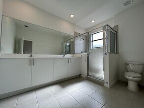 229 SW 159th Way in Pembroke Pines, FL - Building Photo - Building Photo