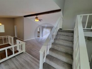 180 Moonshadow Ct in Roswell, GA - Building Photo - Building Photo