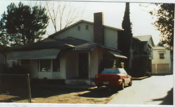 418 Allen Ave in Glendale, CA - Building Photo - Building Photo