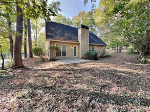 552 Horseshoe Cir in Stockbridge, GA - Building Photo - Building Photo