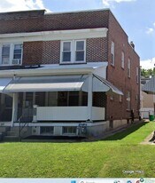 926 E Tilghman St in Allentown, PA - Building Photo