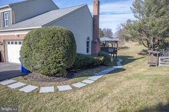 2104 Steuben Way in Silver Spring, MD - Building Photo - Building Photo