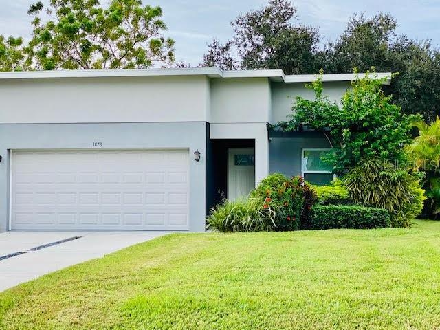property at 1878 Vamo Dr