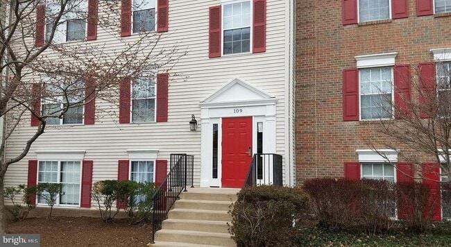 property at 105 Fort Evans Rd SE