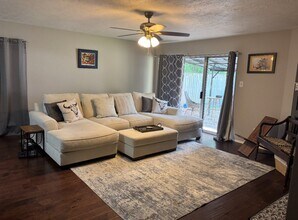95 Marabou Pl in The Woodlands, TX - Building Photo - Building Photo