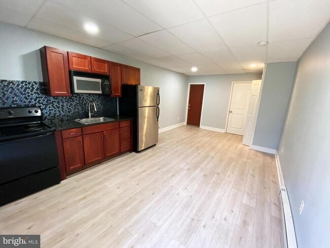 property at 1843 Frankford Ave