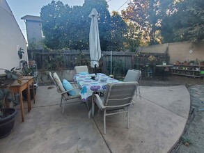 1253 4th St in Los Banos, CA - Building Photo - Building Photo