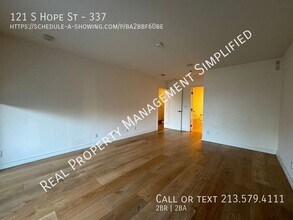 121 S Hope St in Los Angeles, CA - Foto de edificio - Building Photo