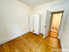 1 Folsom Ave in Boston, MA - Foto de edificio - Building Photo