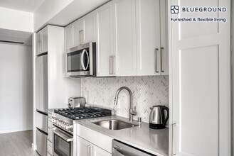 704 Spring St in Seattle, WA - Building Photo - Building Photo