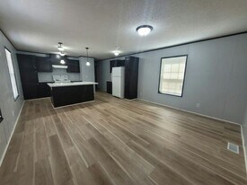 11205 112th Square NE in Blaine, MN - Building Photo