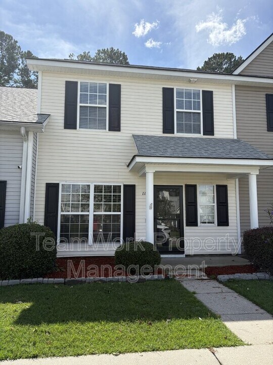 113 Lynches River Dr in Summerville, SC - Building Photo