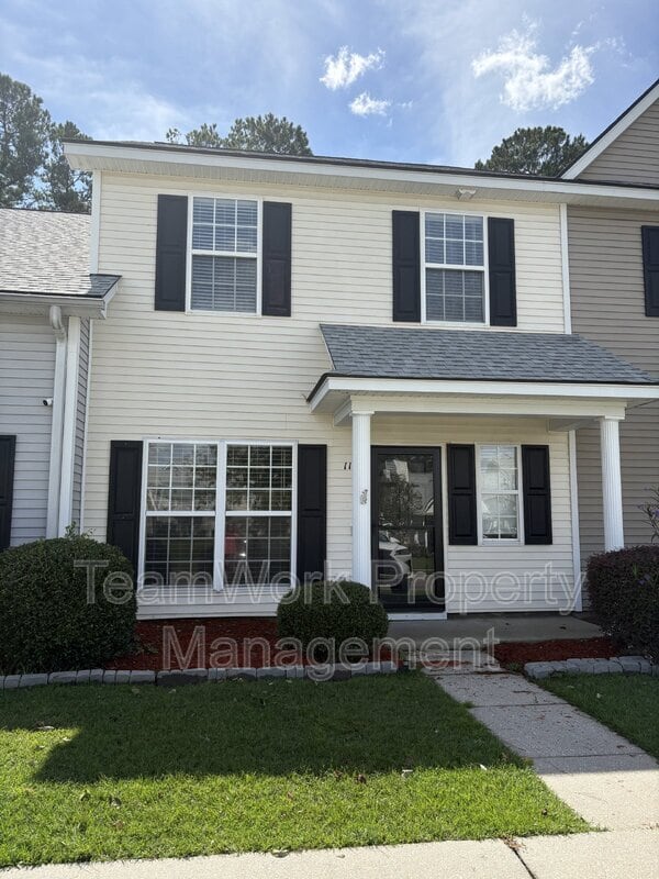 property at 113 Lynches River Dr