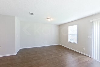 1303 Mull St in Jacksonville, FL - Building Photo - Building Photo