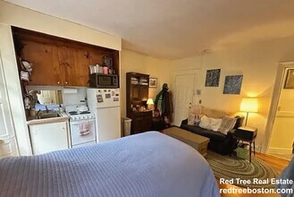 90 Myrtle St in Boston, MA - Building Photo - Building Photo