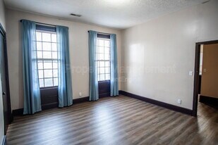 1709 E 5th Ave in Knoxville, TN - Building Photo