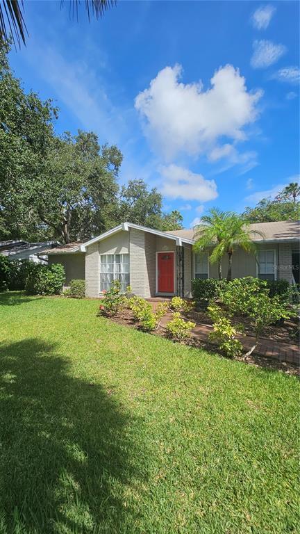 5301 W Cleveland St in Tampa, FL - Building Photo - Building Photo