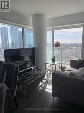 7890 Jane St in Vaughan, ON - Building Photo - Building Photo