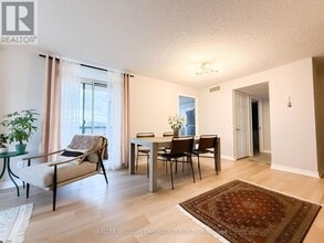 51 Times Ave in Markham, ON - Building Photo - Building Photo