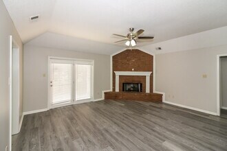 1365 Sandy Stone Ln in Memphis, TN - Building Photo - Building Photo