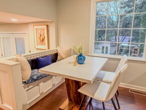 341 E Millbrook Rd in Raleigh, NC - Building Photo - Building Photo