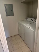 607 E 2750 N in North Ogden, UT - Building Photo - Building Photo