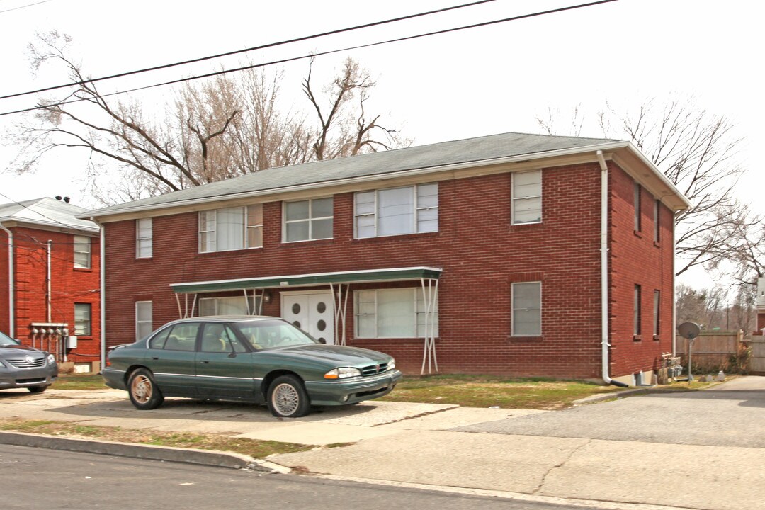 3522 Brockton Ln in Louisville, KY - Foto de edificio
