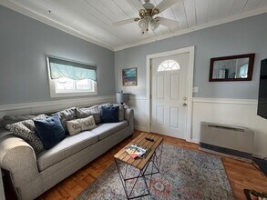 12 Pine Ln in Old Orchard Beach, ME - Building Photo - Building Photo