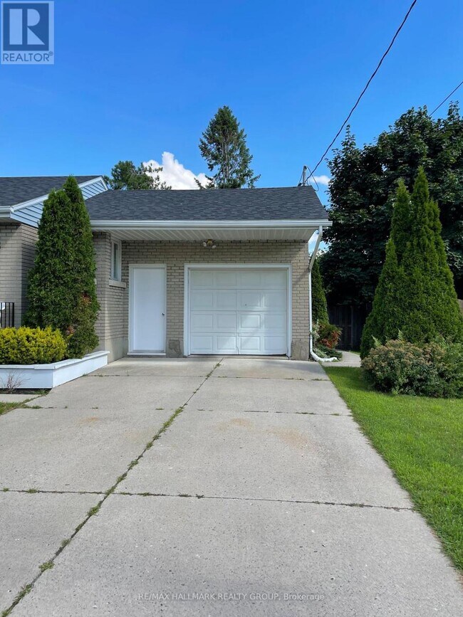 property at 88 Hillcrest Dr
