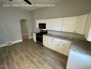 608 Niagara St in Buffalo, NY - Building Photo - Building Photo