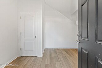 2267 Shady Breeze Ln in Green Cove Springs, FL - Building Photo - Building Photo