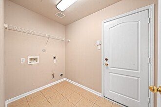 10315 Kennewick Dr in Houston, TX - Building Photo - Building Photo