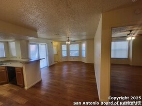6311 Bostonian in San Antonio, TX - Building Photo - Building Photo