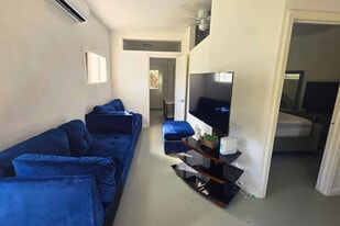 13433 Topeka St, Unit SI ID1510879P in Houston, TX - Building Photo