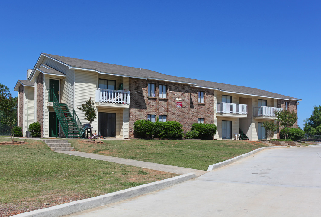 Chasewood Village in Huntsville, AL - Foto de edificio