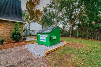 1108 Oak St in Mobile, AL - Building Photo - Building Photo