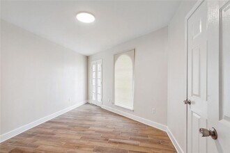9205 Jefferson Hwy in River Ridge, LA - Building Photo - Building Photo