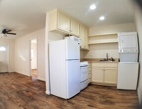 8692 SE Kingsley St, Unit Kingsley St Hobe Sound in Hobe Sound, FL - Foto de edificio - Building Photo